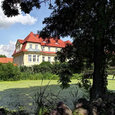 Penzion Zespol Palacowo-parkowy Badzow Polkowice