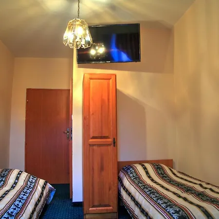 Zespol Palacowo-parkowy Badzow Inn Polkowice