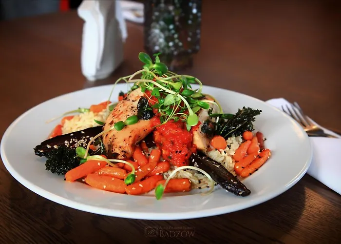 Herberg Zespol Palacowo-parkowy Badzow 3*