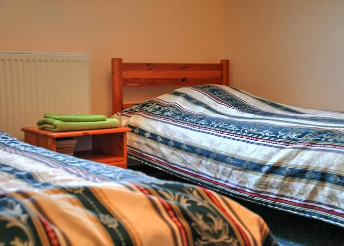 Herberg Zespol Palacowo-parkowy Badzow 3*